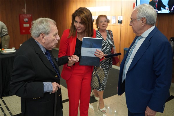 Homenagem Ministro Mathias