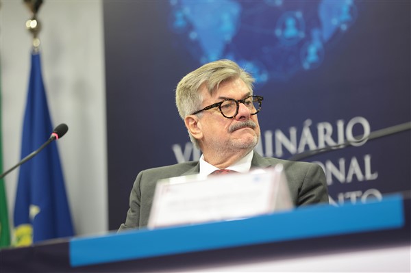 VI Seminário - Painel 4